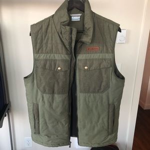 Columbia vest- Medium - excellent condition